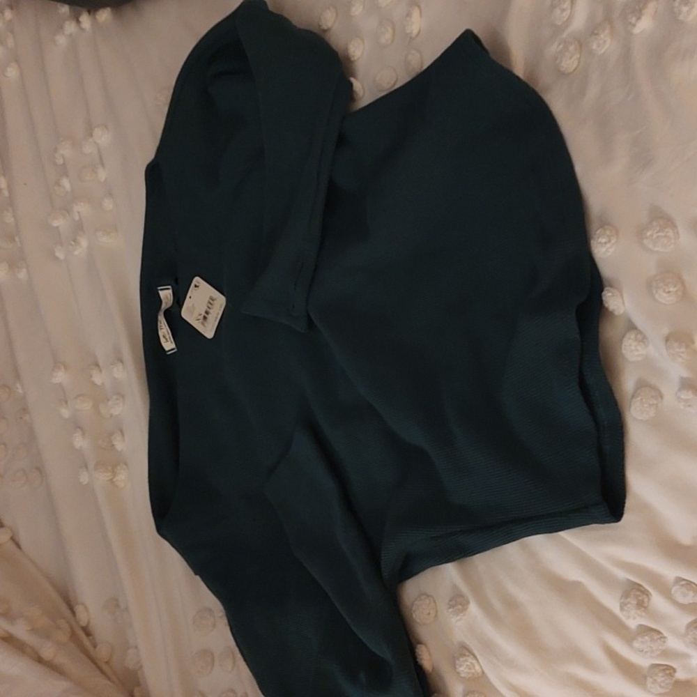 We The Free Off-Shoulder Long Sleeve Top in Dark Green - Picture 3 of 6